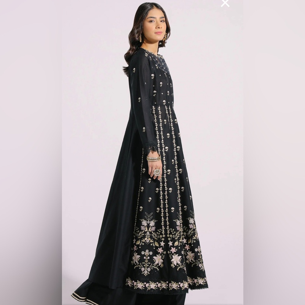 Pakistani wedding dress